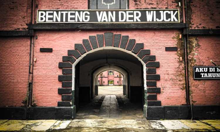 Sejarah Benteng Van Der Wijck