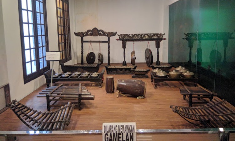 Koleksi Museum Sejarah Jakarta
