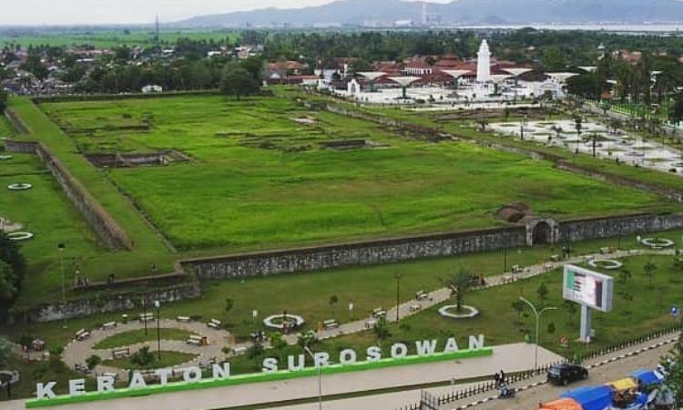Sejarah Keraton Surosowan