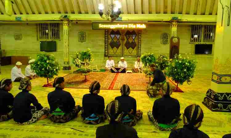 Aktivitas Menarik Masjid Besar Kauman