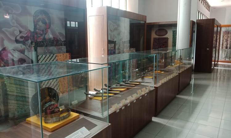 Harga Tiket Masuk Museum Pangeran Cakrabuana