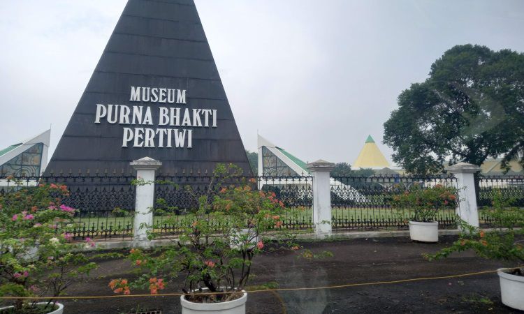 Alamat Museum Purna Bhakti Pertiwi
