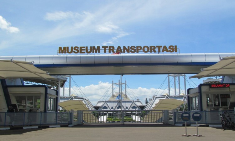 Alamat Museum Transportasi