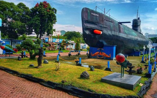 15 Tempat Bersejarah di Surabaya yang Menarik Dikunjungi