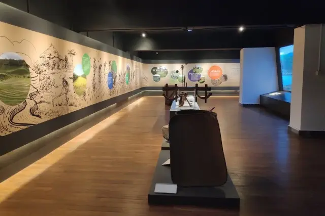 Sejarah Museum Nasional Sejarah Alam Indonesia