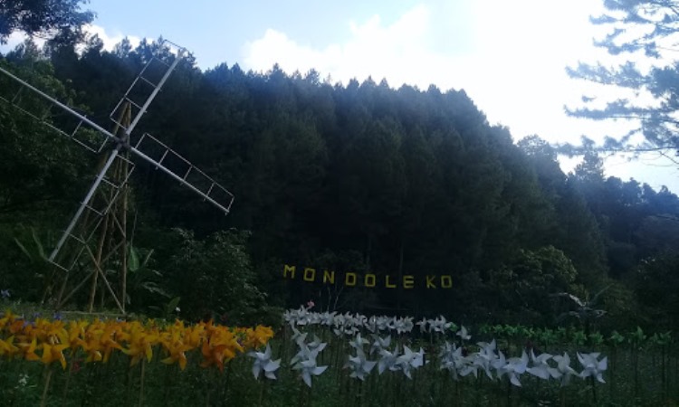 Bukit Mondoleko