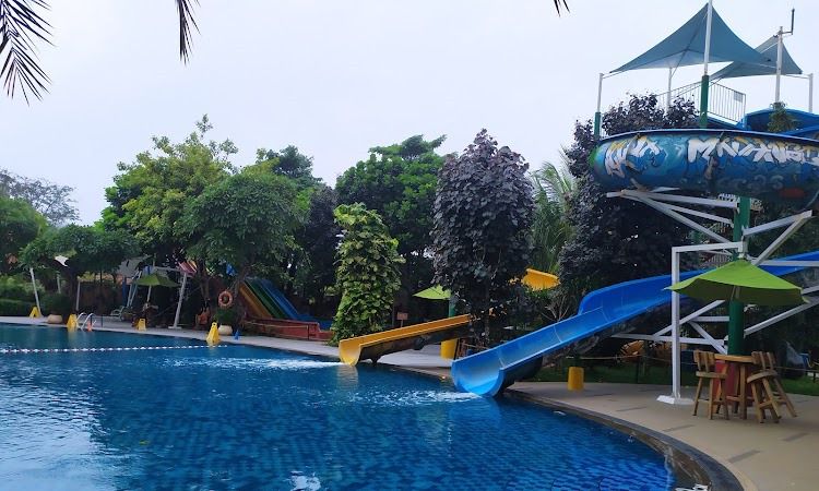 Tempat Wisata di Purwakarta, Kuya Maranggi Waterpark