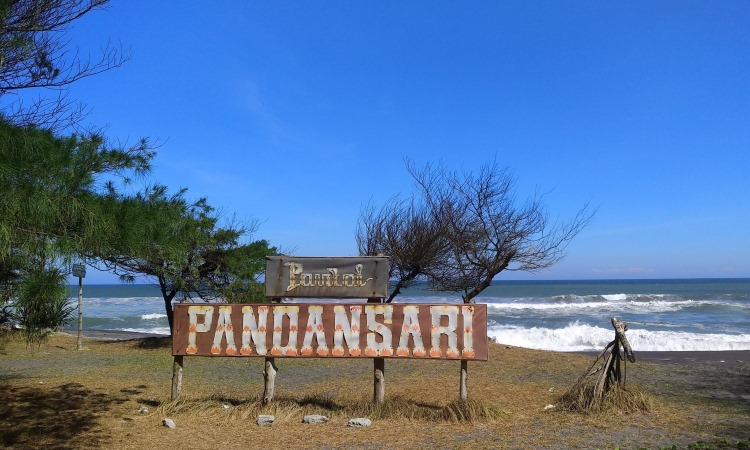 Pantai Pandansari