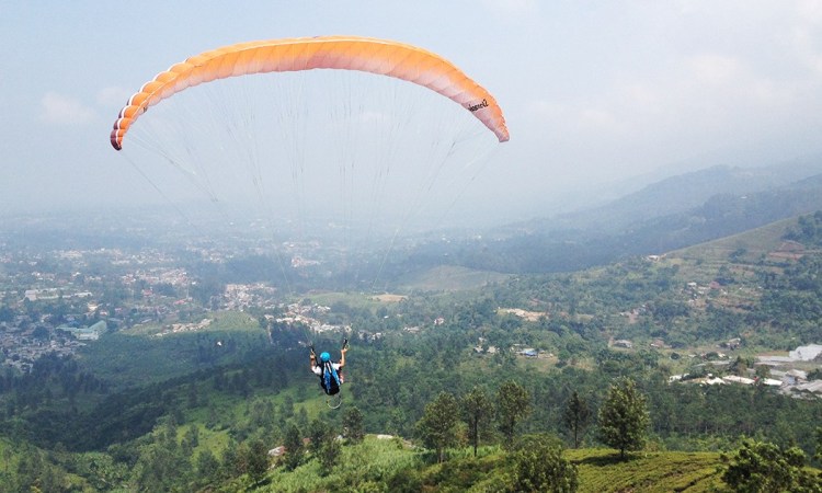 Paragliding Bogor
