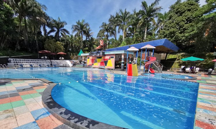 The Jhon's Aquatic Resort Cianjur