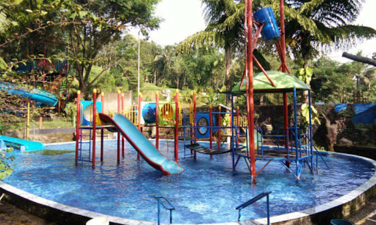 Taman Wisata Tirta Alam
