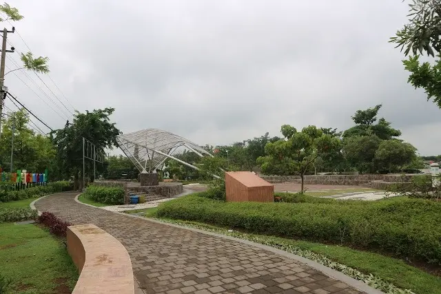 Taman Rajekwesi
