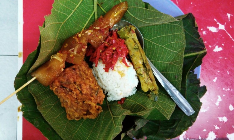 Nasi Jamblang