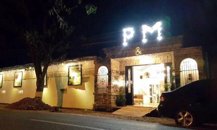 PM resto and Cafe