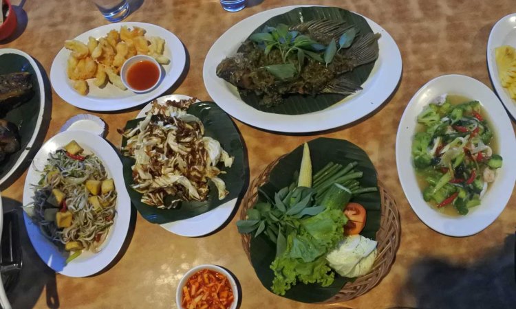 15 Restoran & Tempat Makan di Tasikmalaya Paling Enak Paling Enak & Murah