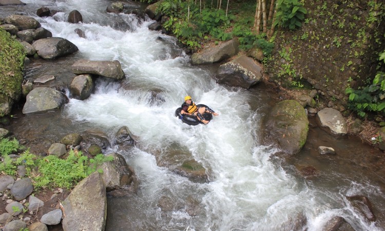 Lokasi & Cara Menuju Cikadongdong River Tubing
