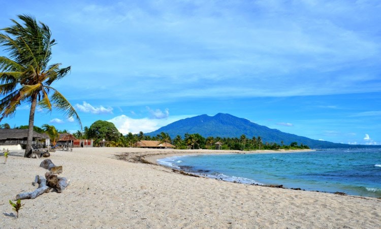 10 Wisata Pantai di Indramayu Favorit Dikunjungi Wisatawan