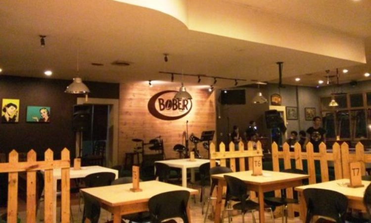 Bober Café