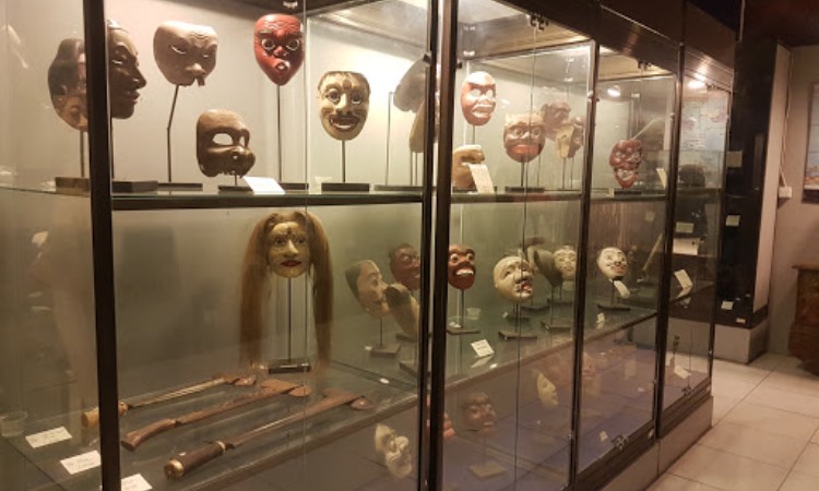 Museum D'Topeng