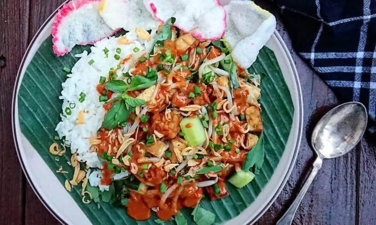 Nasi Lengko