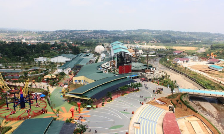 Jungleland Adventure Theme Park
