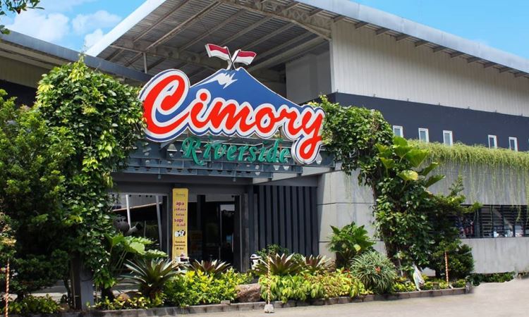 Cimory Riverside, Menikmati Kuliner & Wahana Menarik di Puncak Bogor
