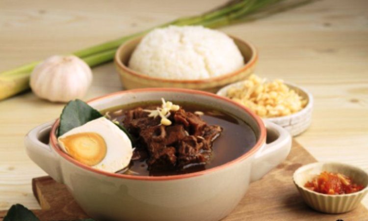 20 Makanan Khas Jawa Timur yang Unik & Terkenal Lezat