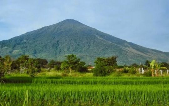 Gunung Ciremai, Mengenal Gunung Tertinggi di Jawa Barat