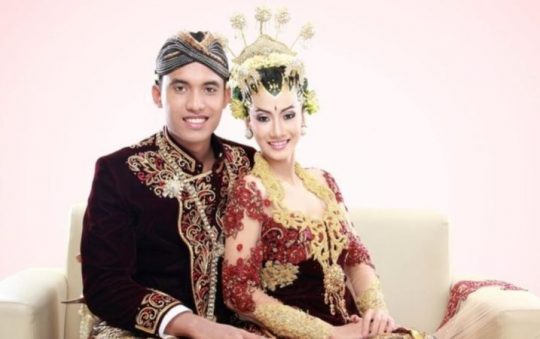 5 Pakaian Adat Tradisional Banten yang Unik & Wajib Anda Ketahui