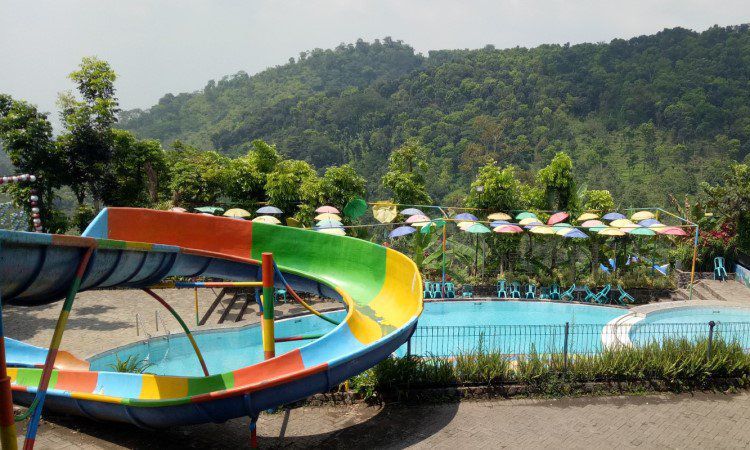Duyung Trawas Hill, Tempat Rekreasi Hits dan Indah di Mojokerto