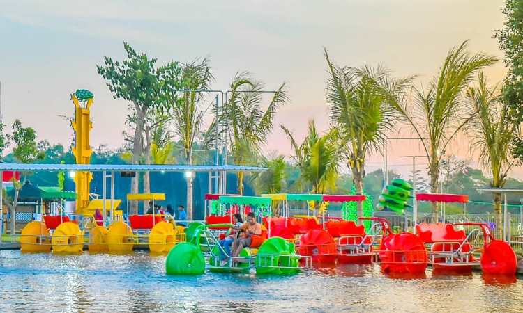 Blitar Park, Taman Hiburan Favorit yang Dilengkapi Beragam Wahana Menarik
