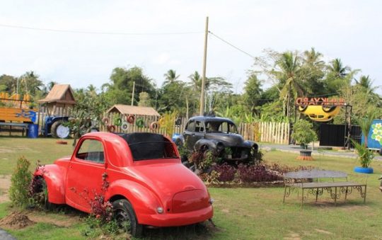 Junkyard Autopark, Destinasi Wisata Otomotif Berkonsep Klasik di Magelang
