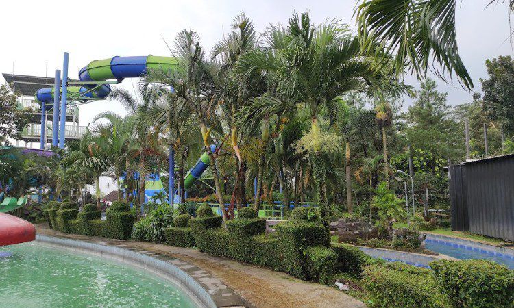 Harga Tiket Masuk Sangkan Resort Aqua Park