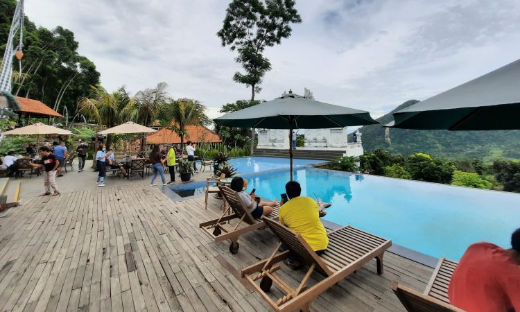 Kegiatan Menarik di Mandapa Kirana Resort