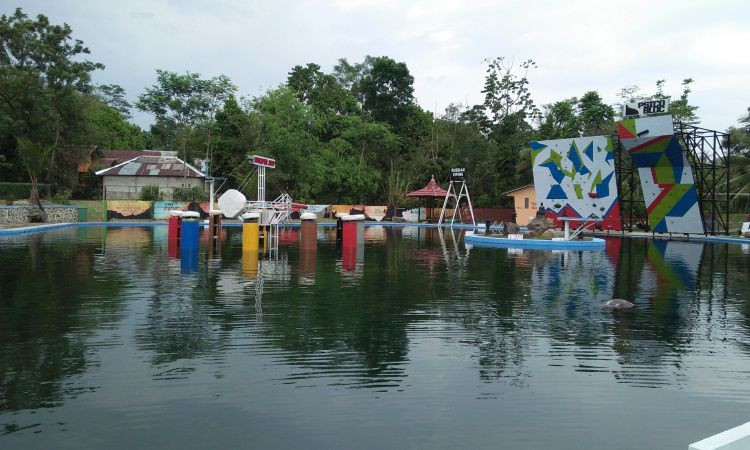 Wahana Owabong Water Park