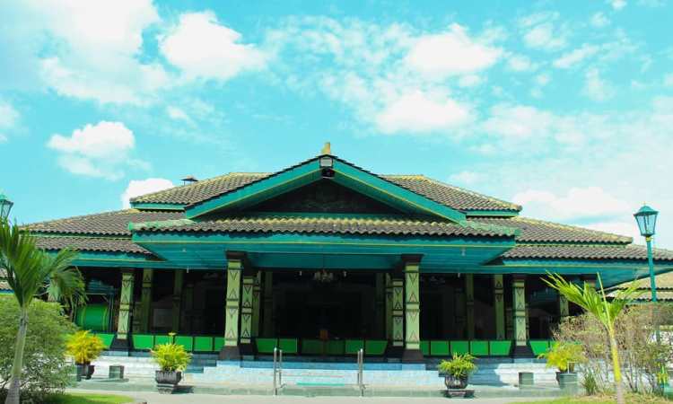 Fasilitas Masjid Pathok Negoro