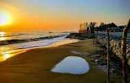 Pantai Sedari, Pesona Pantai Eksotis dengan Spot Foto Ikonik di Karawang