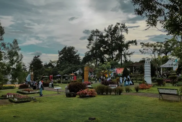 Shutterstock Wisata Merapi Park