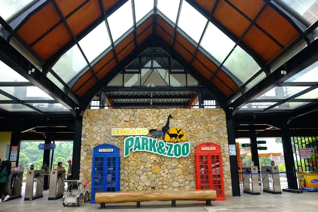 Shutterstock Daya Tarik di Lembang Park & Zoo