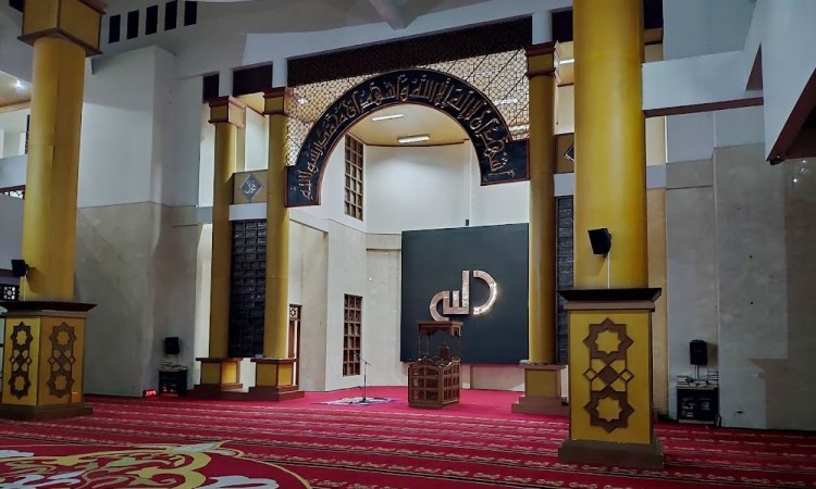 Daya Tarik di Masjid Agung Sukabumi